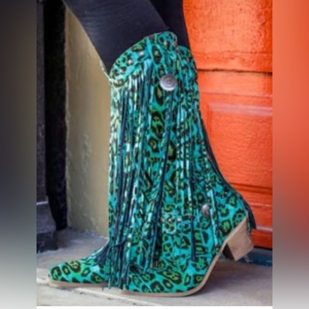 L&B Turquoise Leopard Heeled Boots. New never worn